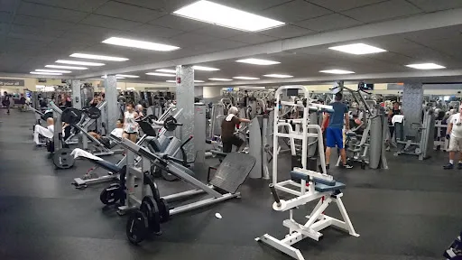 24 Hour Fitness