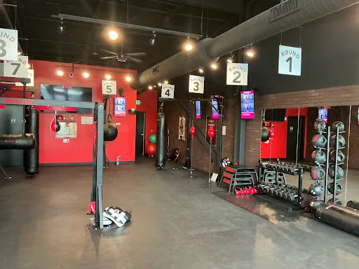 9Round Kickboxing Fitness