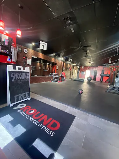 9Round Mt. Island Lake