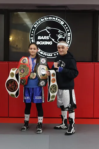 Bars Boxing