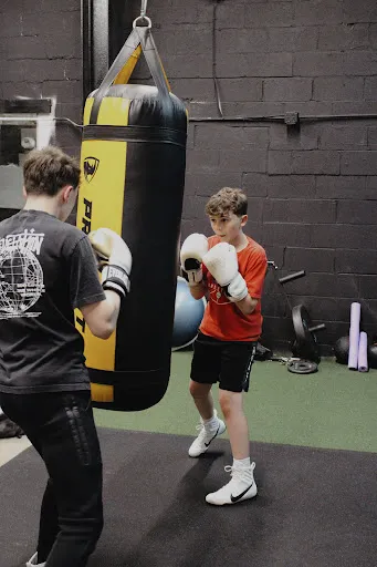 Boxing on Broad