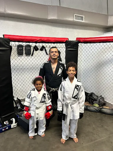 Lobo Jiu Jitsu Hialeah - MMA