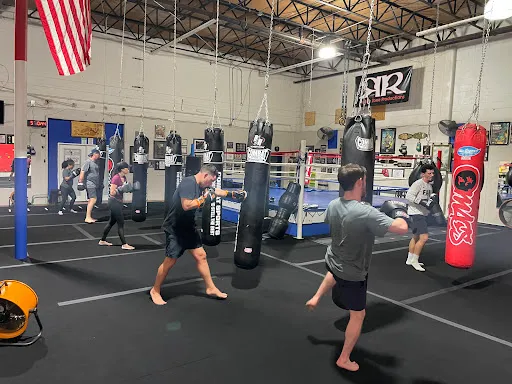 OlandosKickboxingFitness