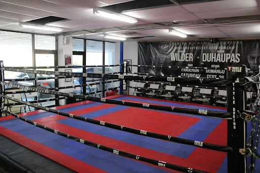 Round 1 Boxing