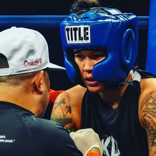 TENTH ROUND BOXING/MMA