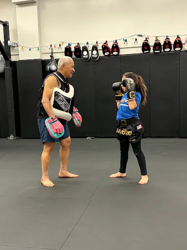 THE LITTLEGIANT MUAY THAI