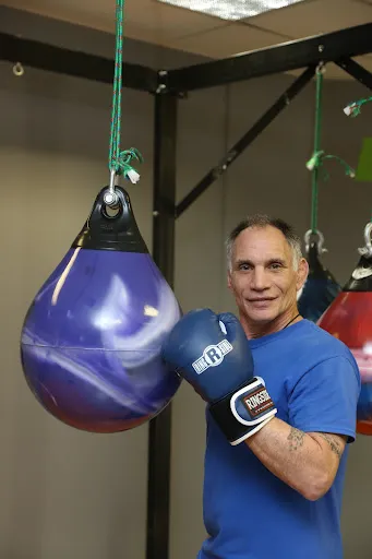 The wrk-out combining boxing and strength training