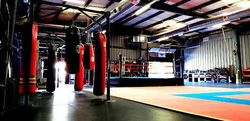USA Muay Thai Kickboxing - Butin Bik's Combat Sports Gym